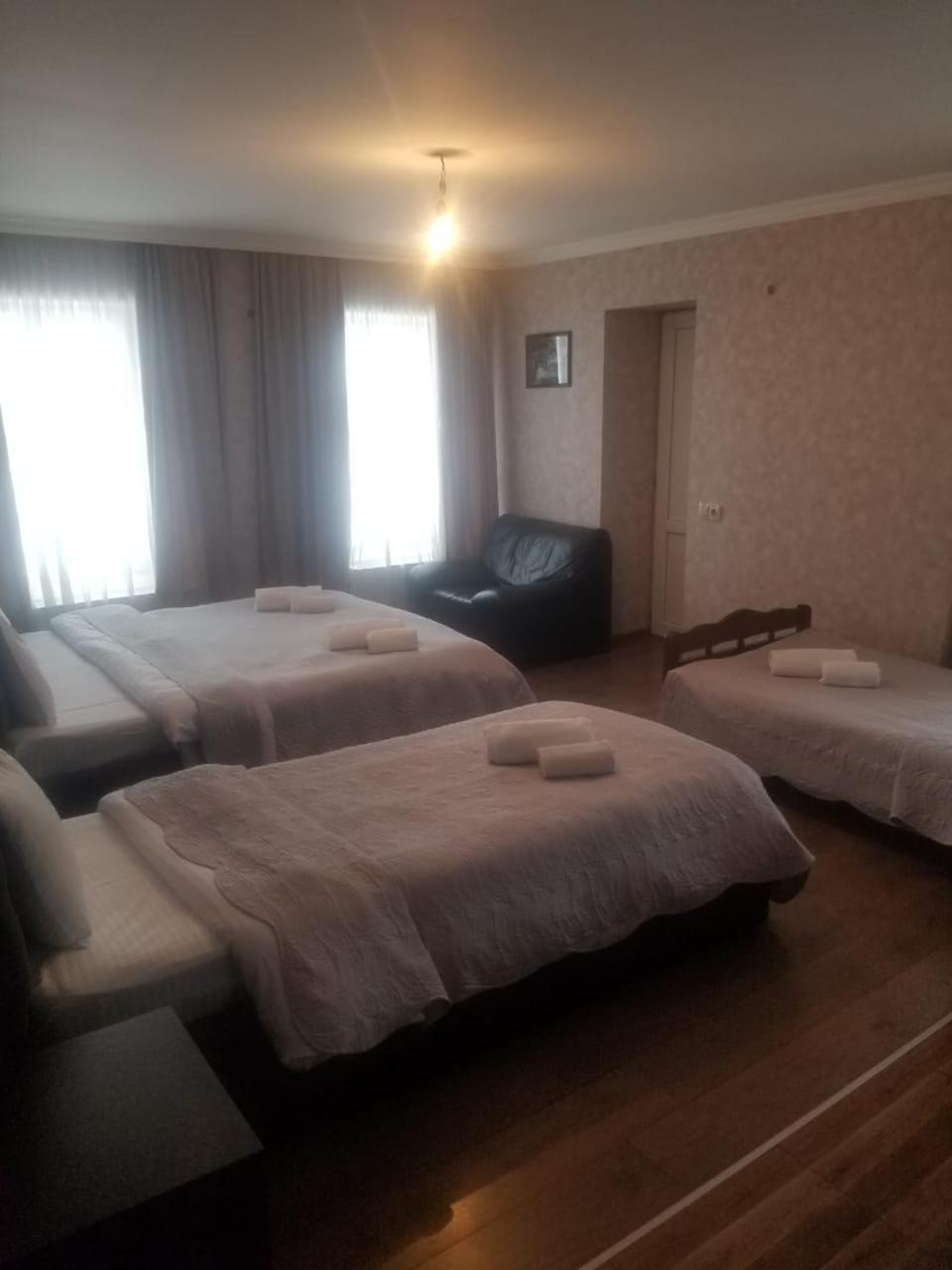 Guesthouse Ori Beli In เมสเตีย ภายนอก รูปภาพ