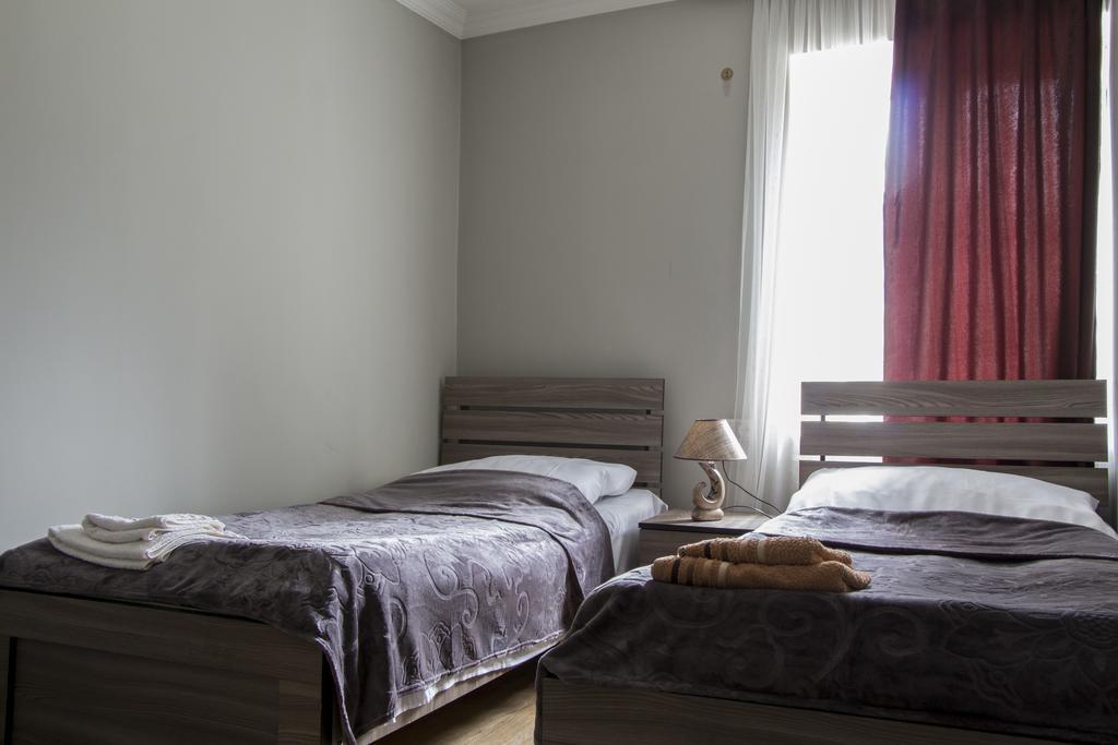 Guesthouse Ori Beli In เมสเตีย ภายนอก รูปภาพ
