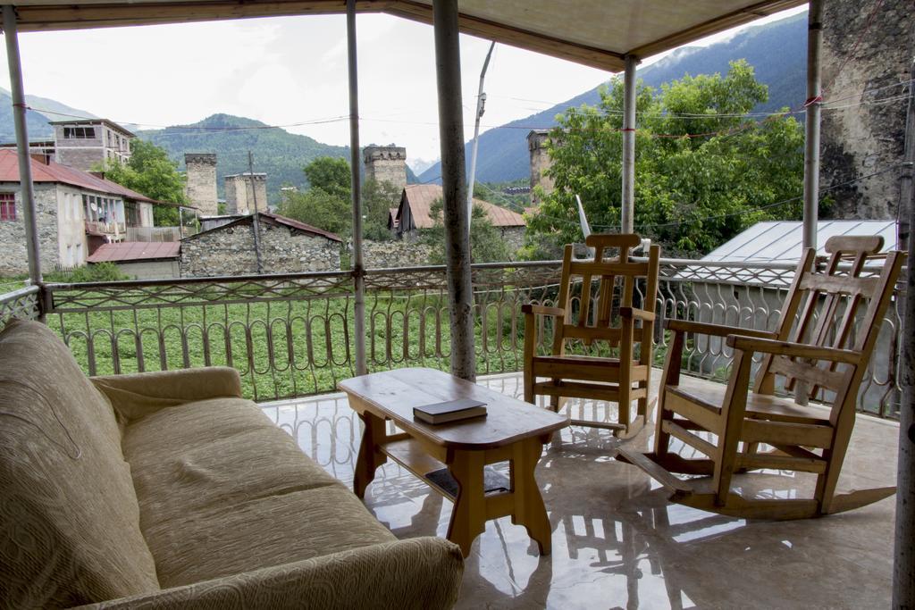 Guesthouse Ori Beli In เมสเตีย ภายนอก รูปภาพ