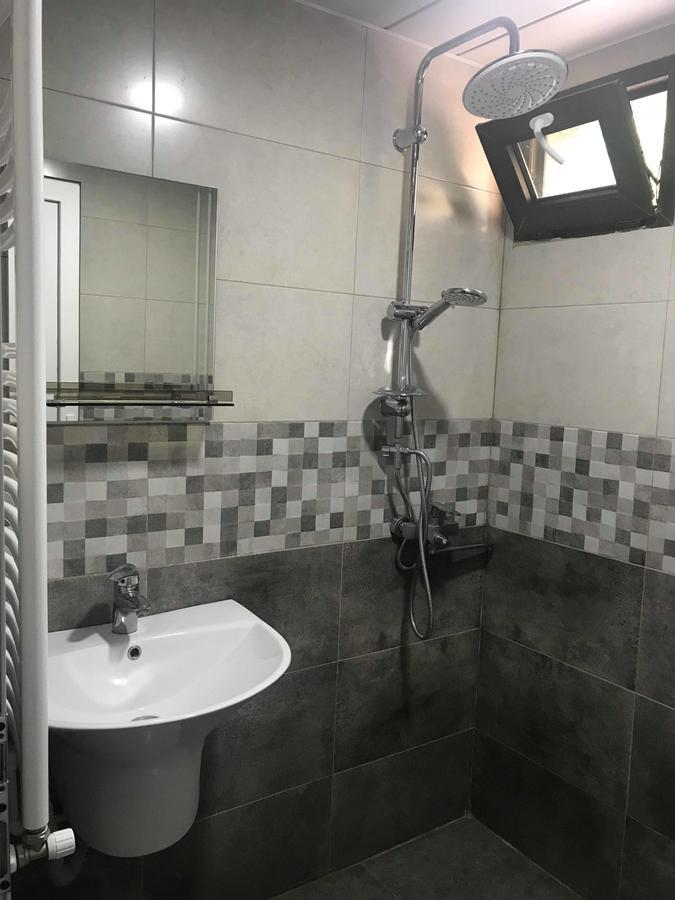 Guesthouse Ori Beli In เมสเตีย ภายนอก รูปภาพ